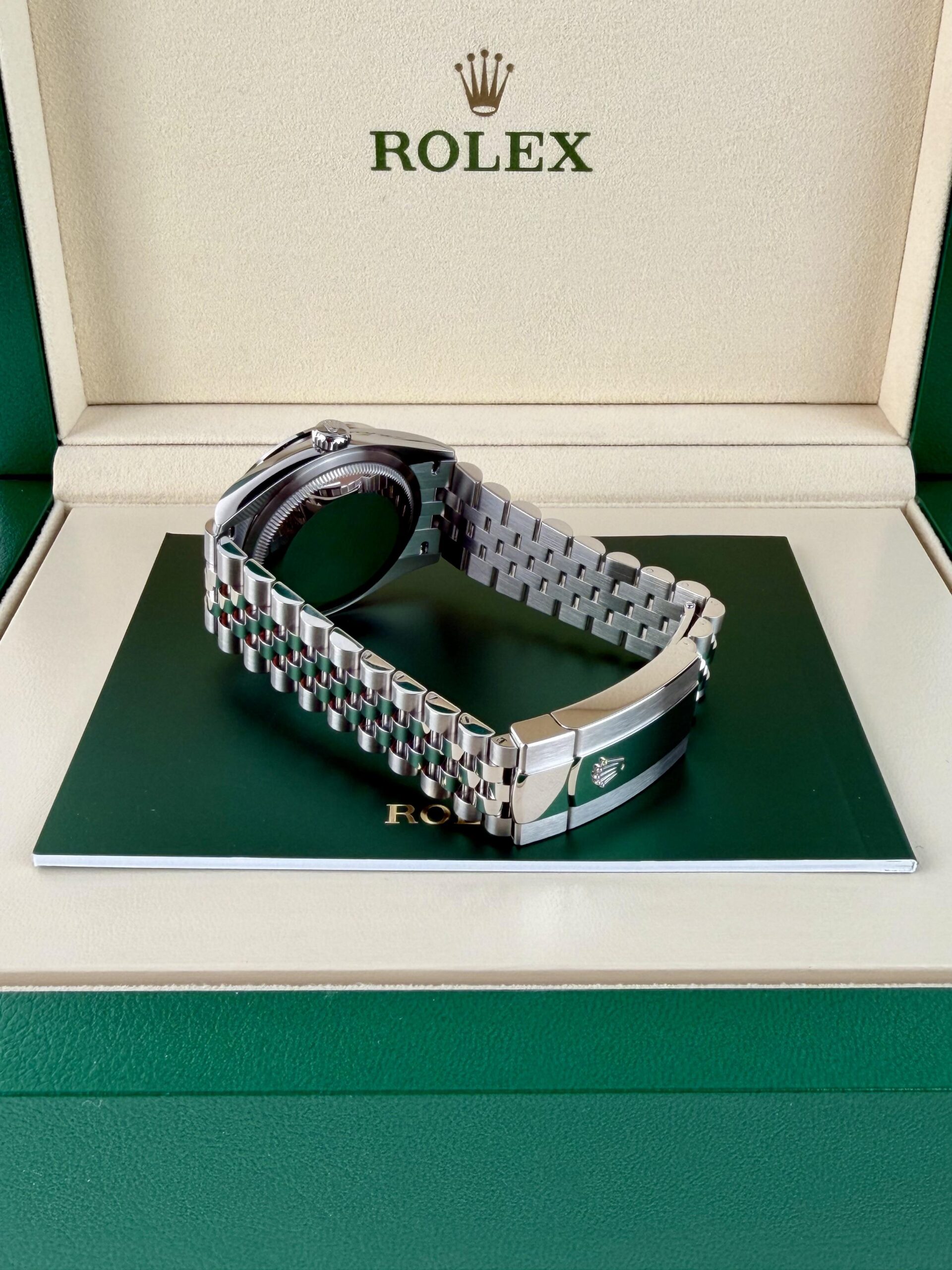 Rolex Datejust 126284RBR view 6