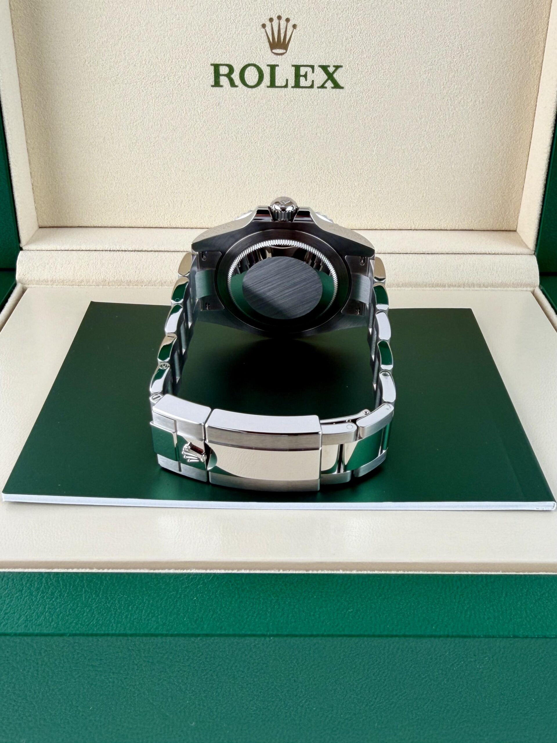Rolex GMT-Master II 126710GRNR view 7