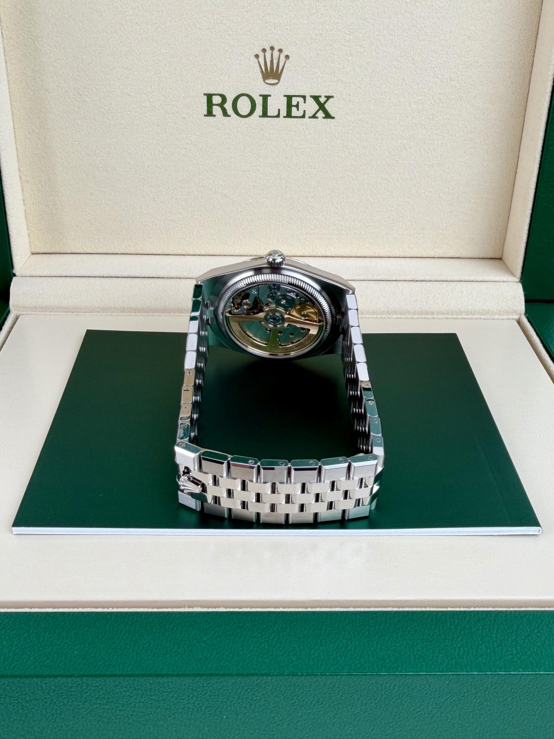 Rolex Land-Dweller 127234 view 7