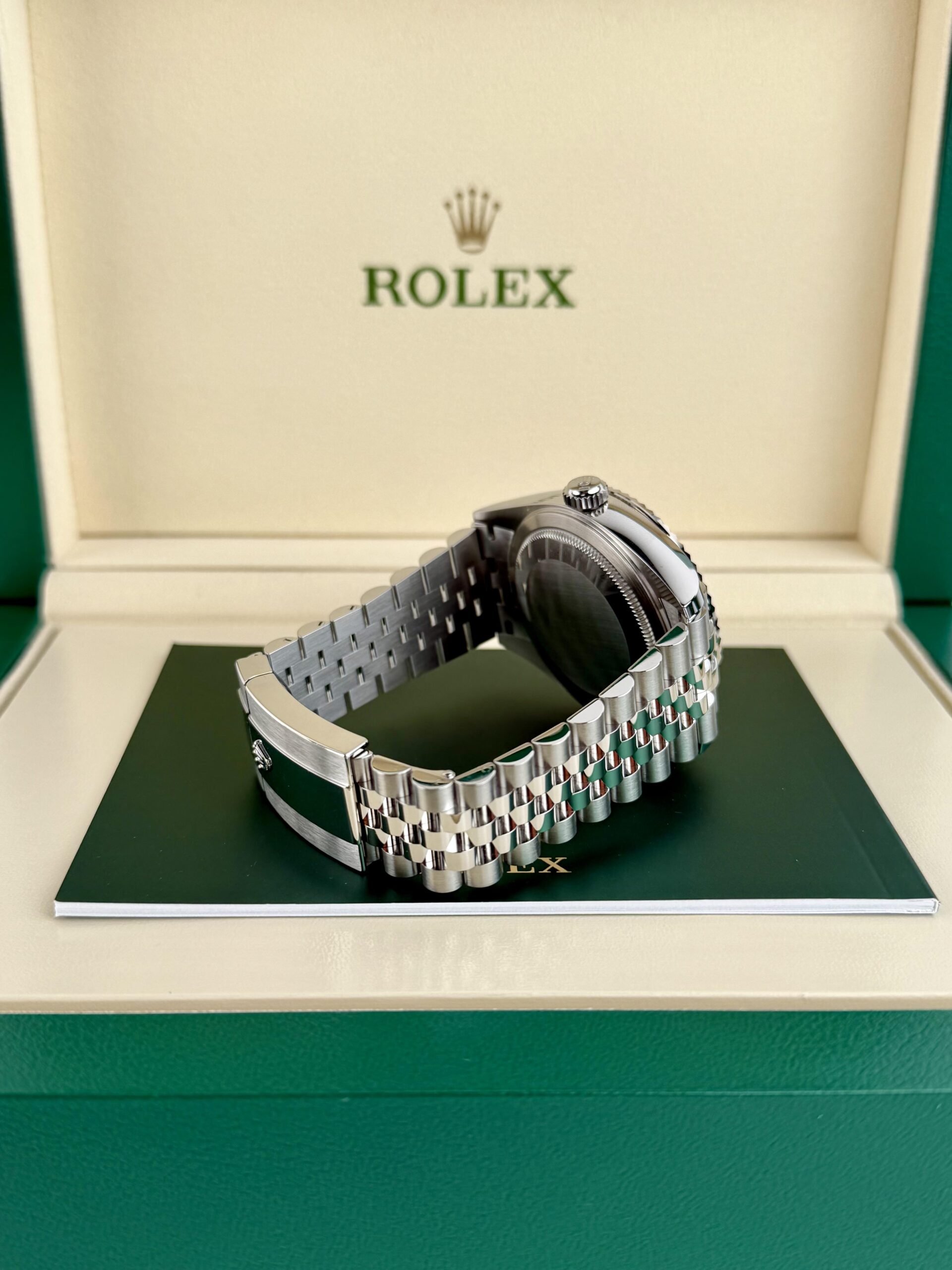 Rolex Sky-Dweller 336934 view 7