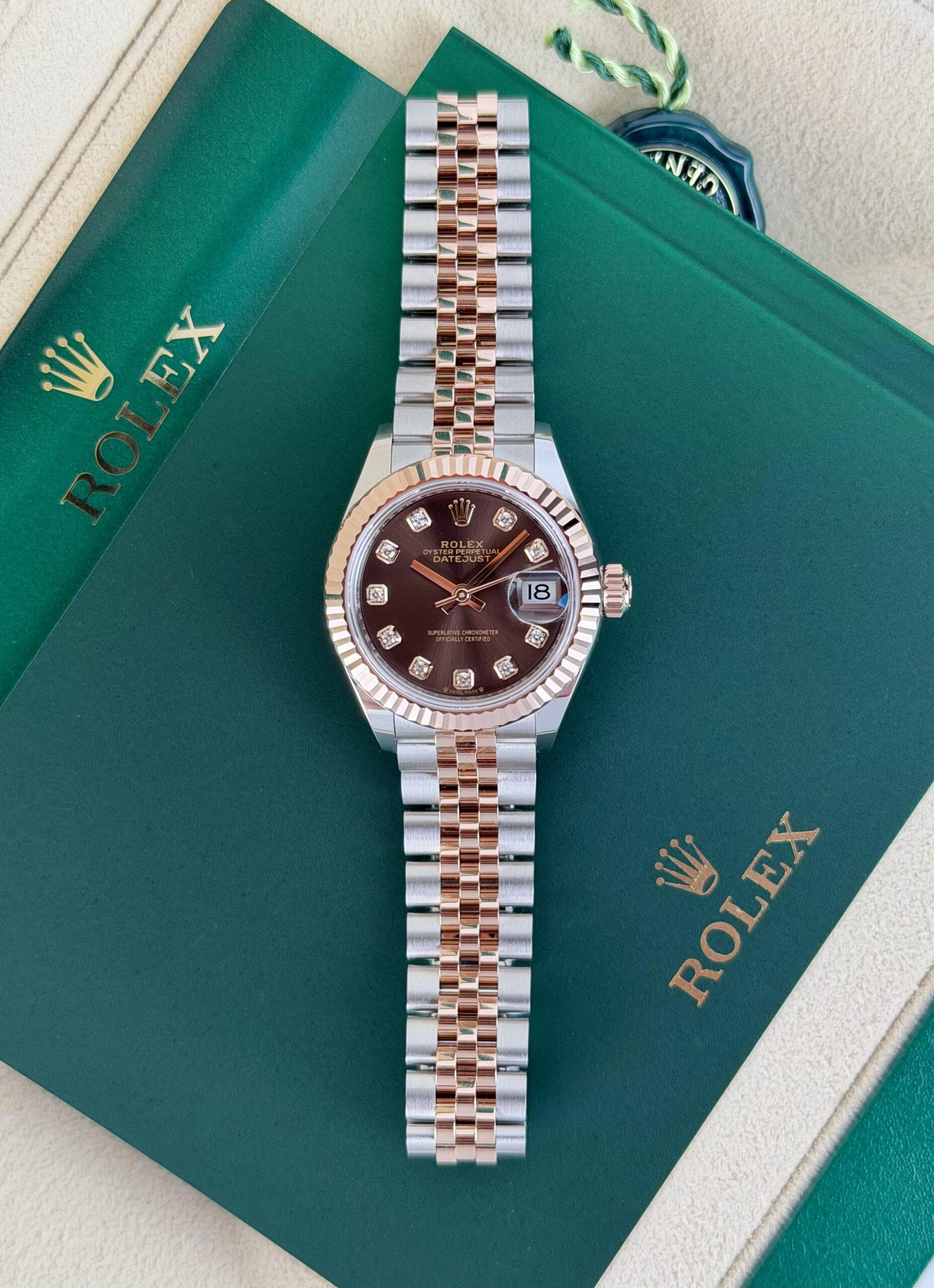 Rolex Lady-Datejust 279171 view 2