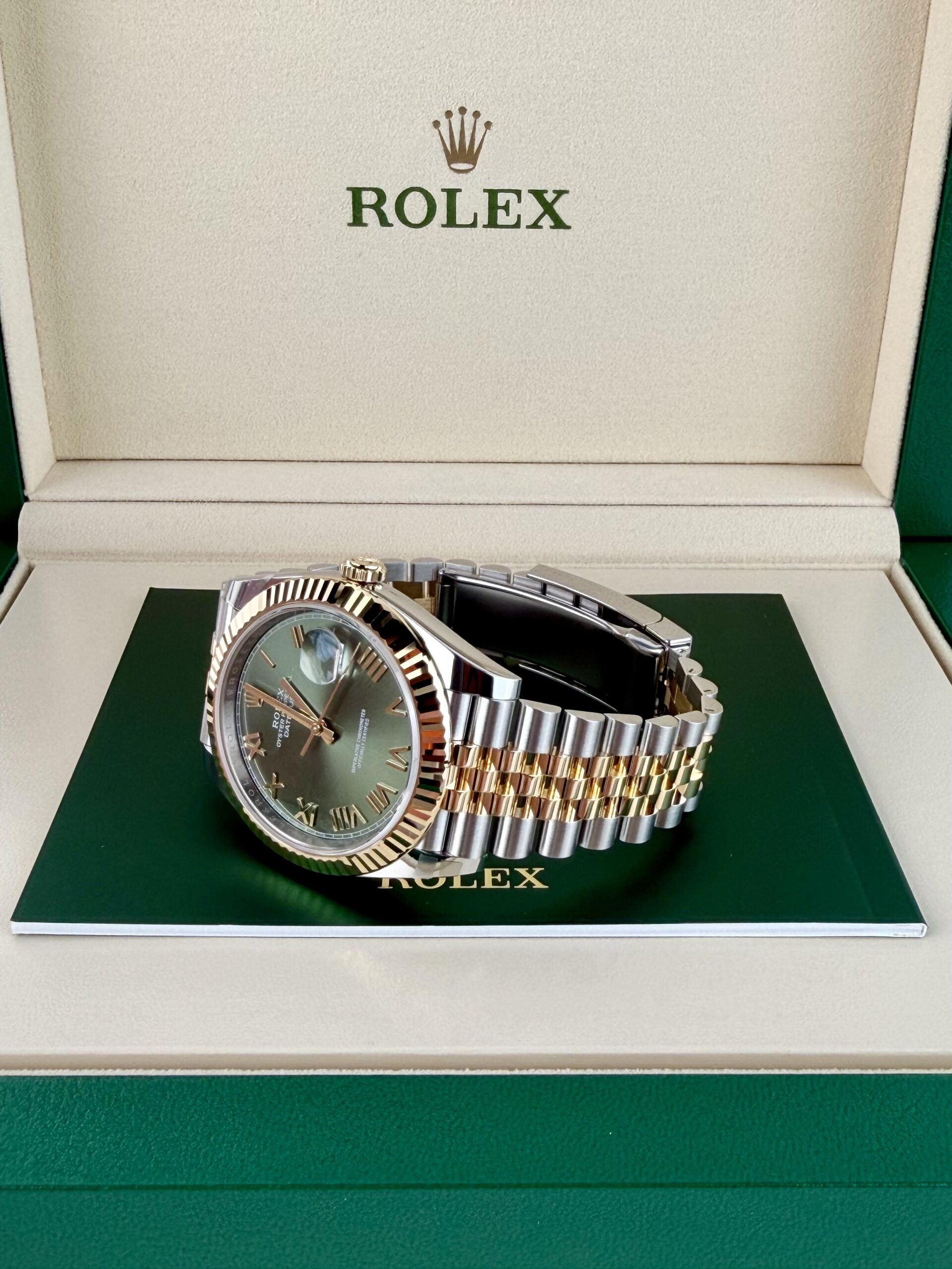 Rolex Datejust 126333 view 4