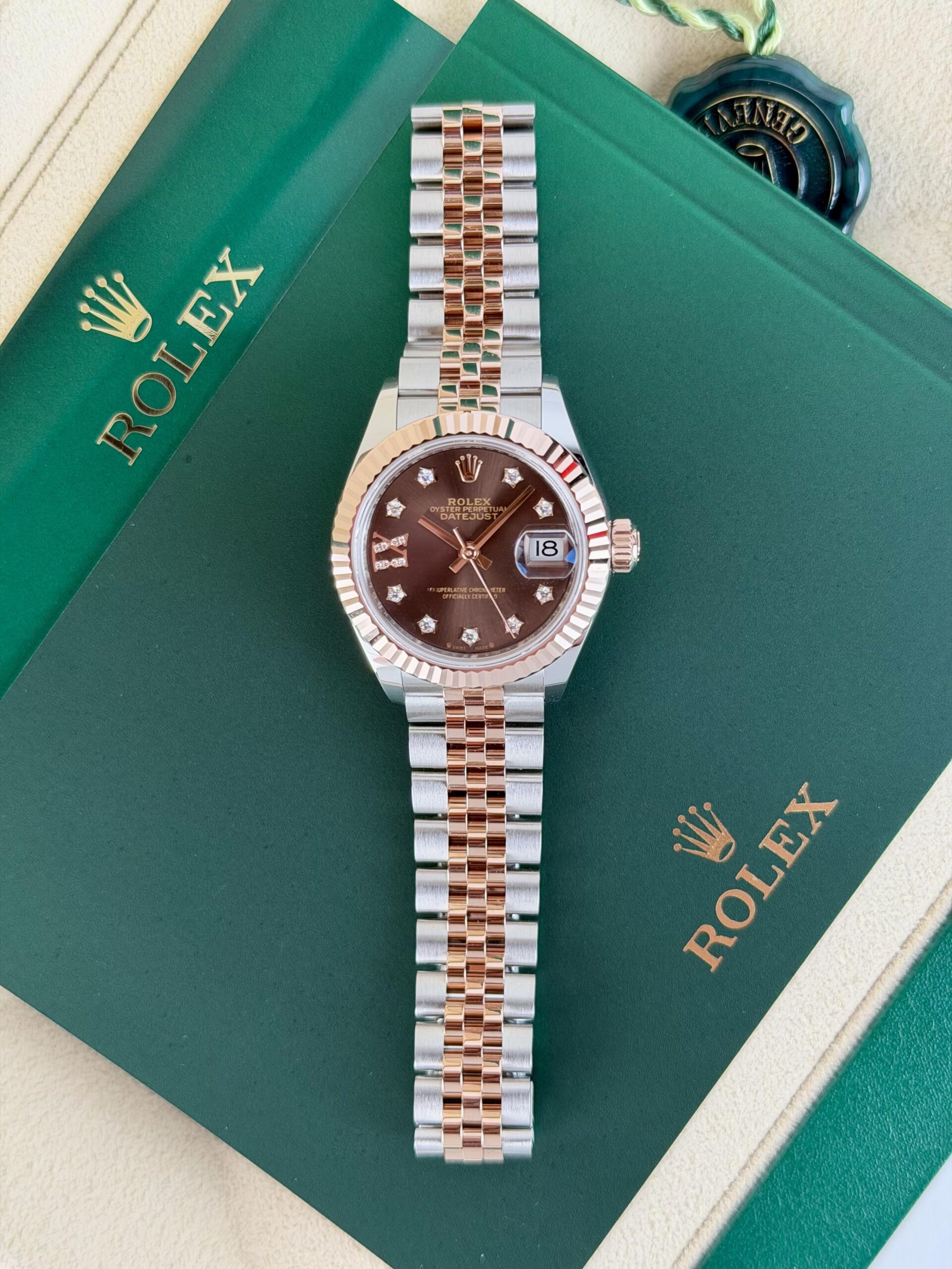 Rolex Lady-Datejust 279171 view 2