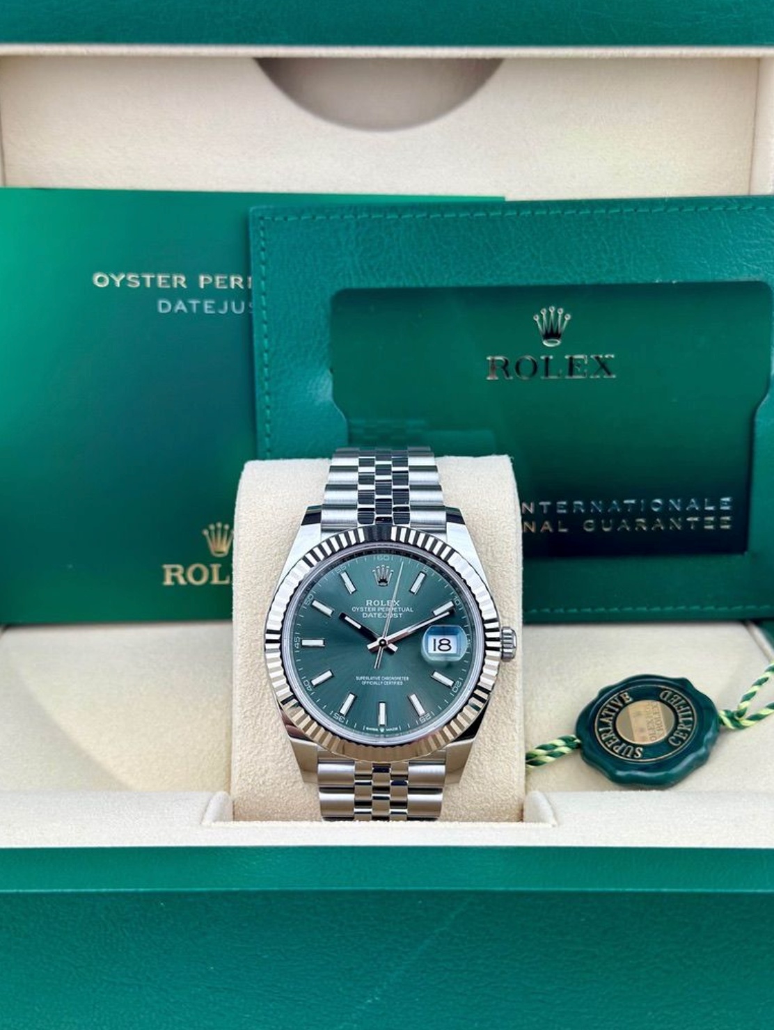 Rolex Datejust 126334 view 3