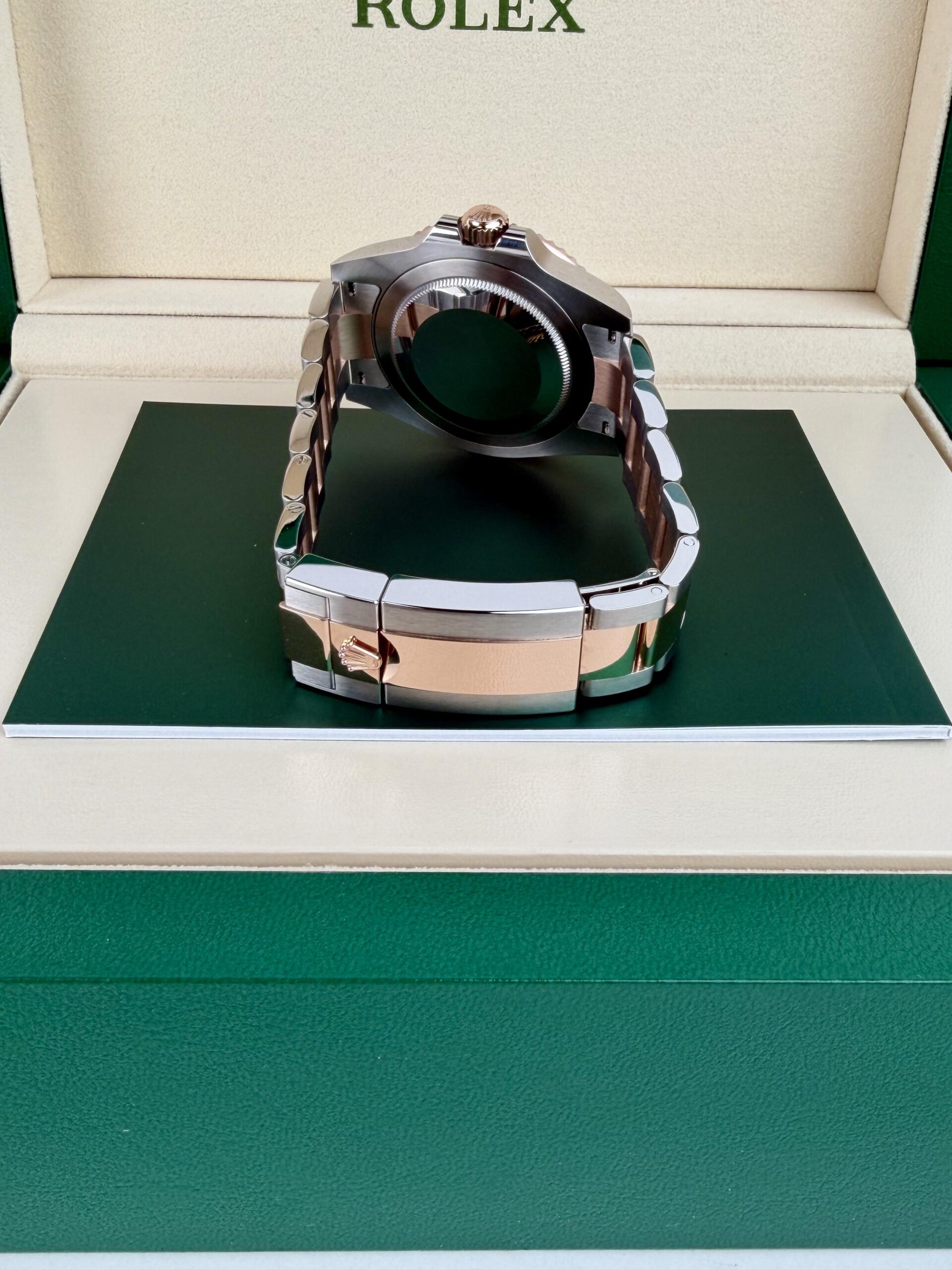 Rolex GMT-Master II 126711CHNR view 7