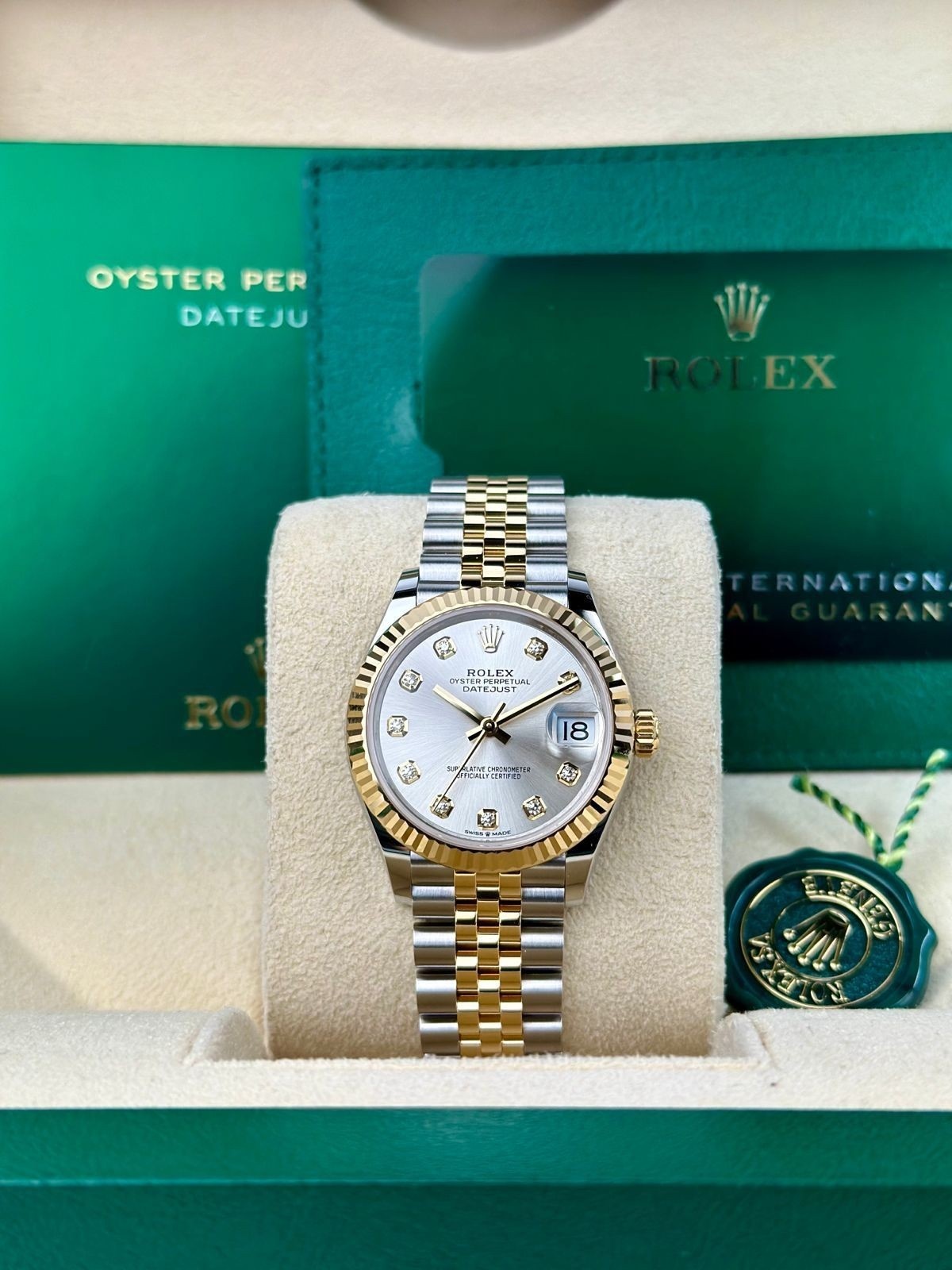 Rolex Datejust 278273 view 3